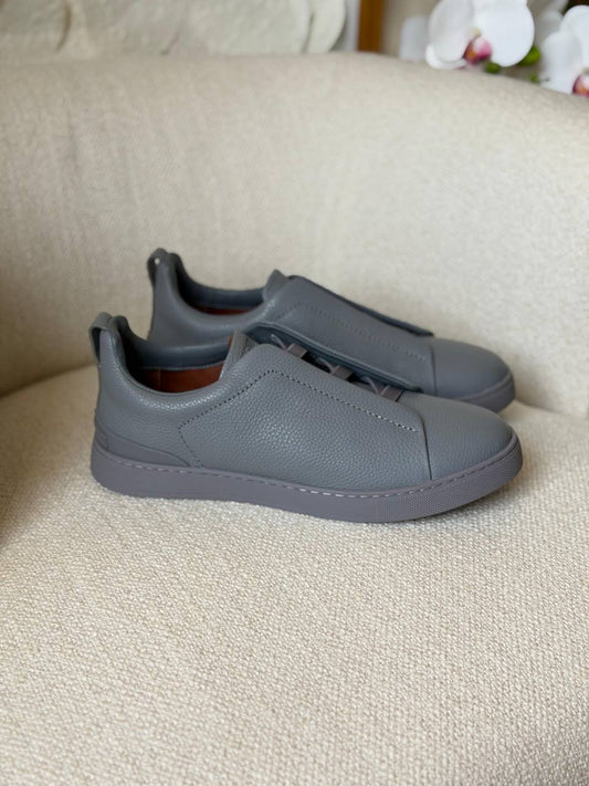 ZEGNA
*AAA QUALITY*
*SIZE:40 to 46*
450 dhs✅

Zain185
♥️♥️♥️