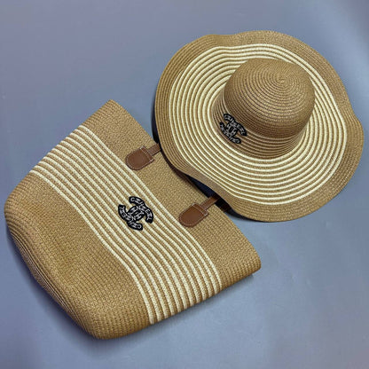 BEACH BAG 

NEW CAME ,

GOOD QUALITY ,

BAG AND 
HAT ONE SET 
90 dhs🇦🇪🇦🇪

Zain39
♥️♥️♥️