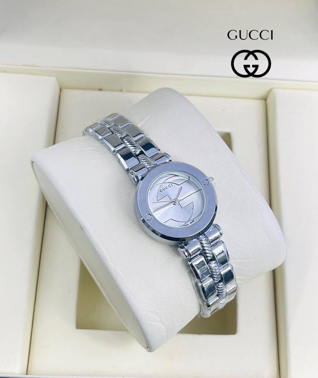 Gucci
55 dhs🪙💕

Zain29
♥️♥️♥️