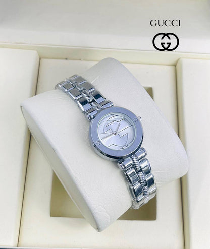 Gucci
55 dhs🪙💕

Zain29
♥️♥️♥️