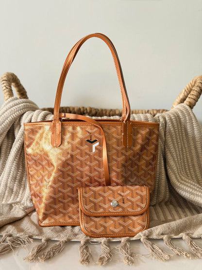 Goyard 
Vipp quality 
Size: 21 cm

For Price 👇 WhatsApp✅
0568585901 
0507557372
0552275751 Owner Zain 👌

Zain315
♥️♥️♥️