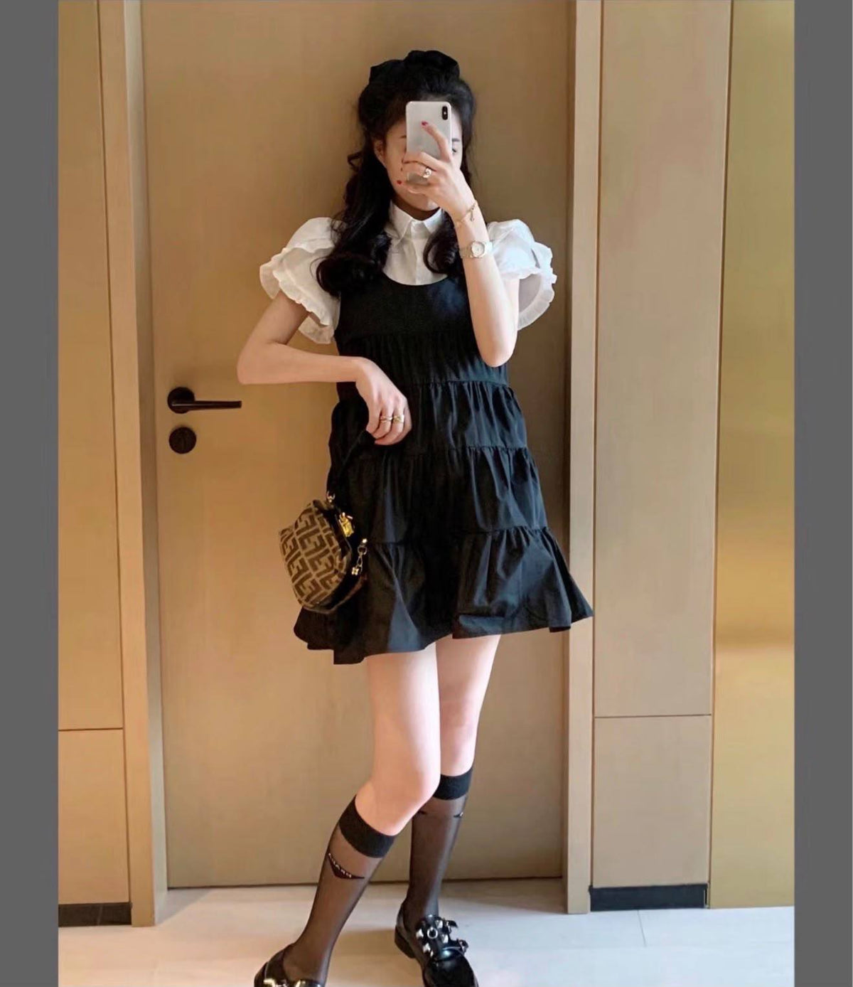 Fendi
95 dhs🇦🇪🇦🇪

size：small
Zain35 
♥️♥️♥️
