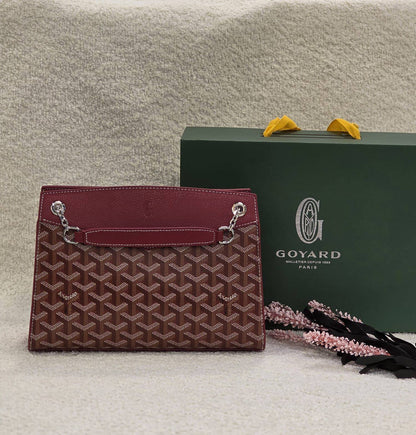 Goyard 
     25.5Cm Box
280 dhs❣️

Zain131
♥️♥️♥️