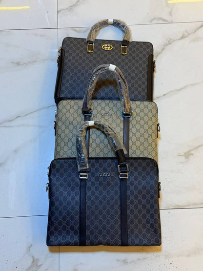 LAPTOP 💻 bags
110 dhs✅
Size 38cm

Zain200
♥️♥️♥️