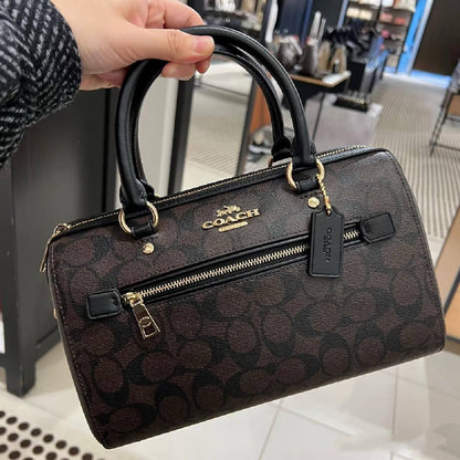 Coach Rowan

First quality + 🎁

Size : 21 * 16  cm
100 dhs🇦🇪🇦🇪

with box 🎁

Zain115
♥️♥️♥️