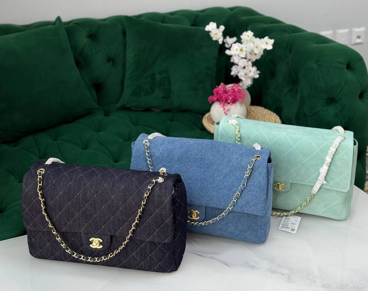CHANEL✨
Size: 38Cm💥
Available original box 📦 
With full packing 🎀🎀
Super high quality 💥💥

For Price 👇 WhatsApp✅
0568585901 
0507557372
0552275751 Owner Zain 👌

Zain283
♥️♥️♥️
