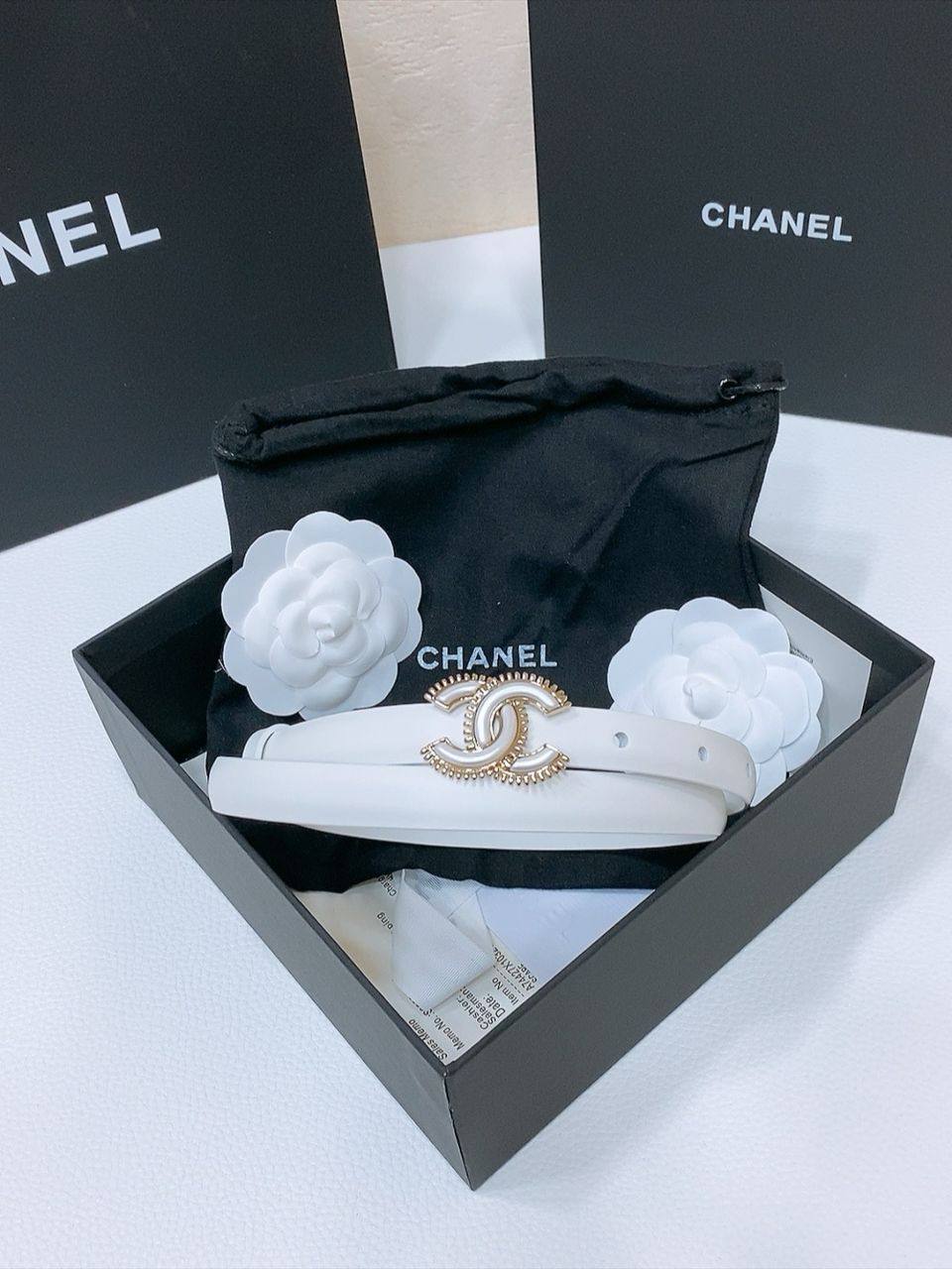 Chanel
💞*master quality*💞
280 dhs✅

Zain164
♥️♥️♥️