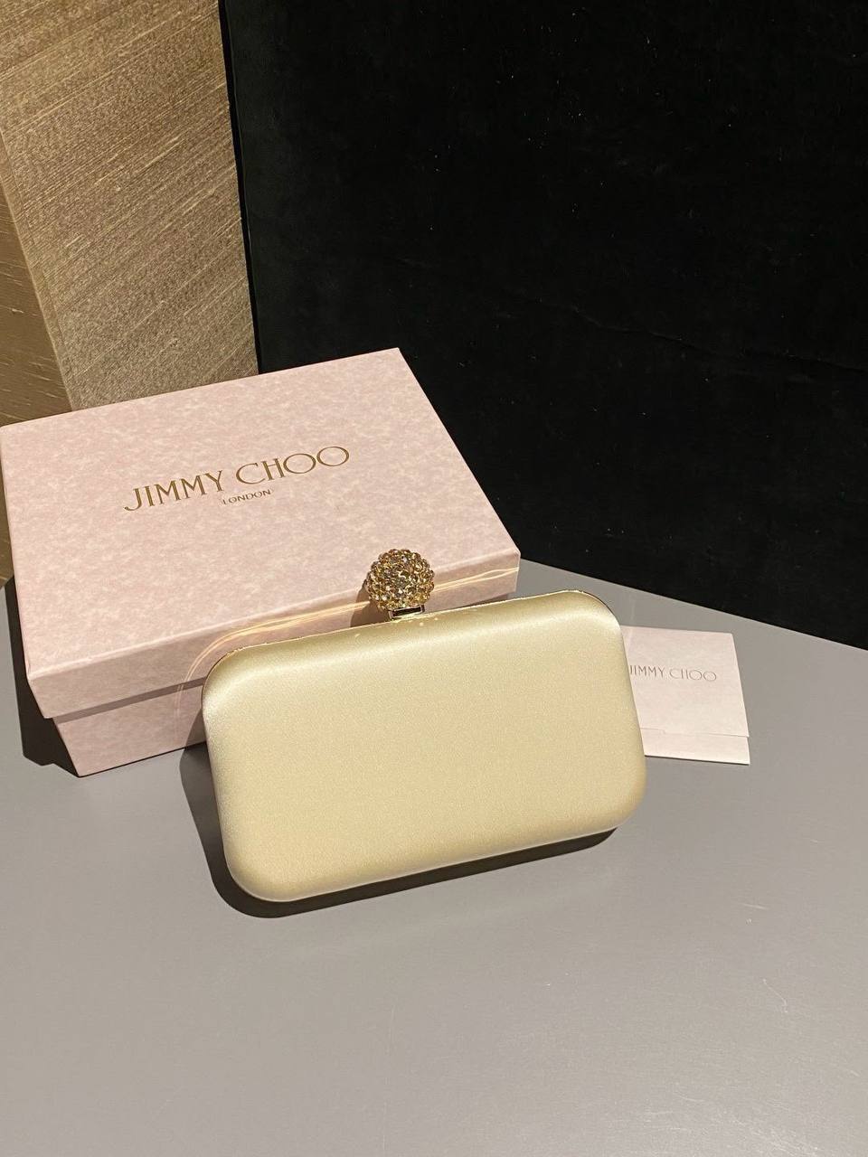 Jimmy choo
*Size 20cm*
For Price 👇 WhatsApp✅
0568585901 
0507557372
0552275751 Owner Zain 👌

Zain274
♥️♥️♥️