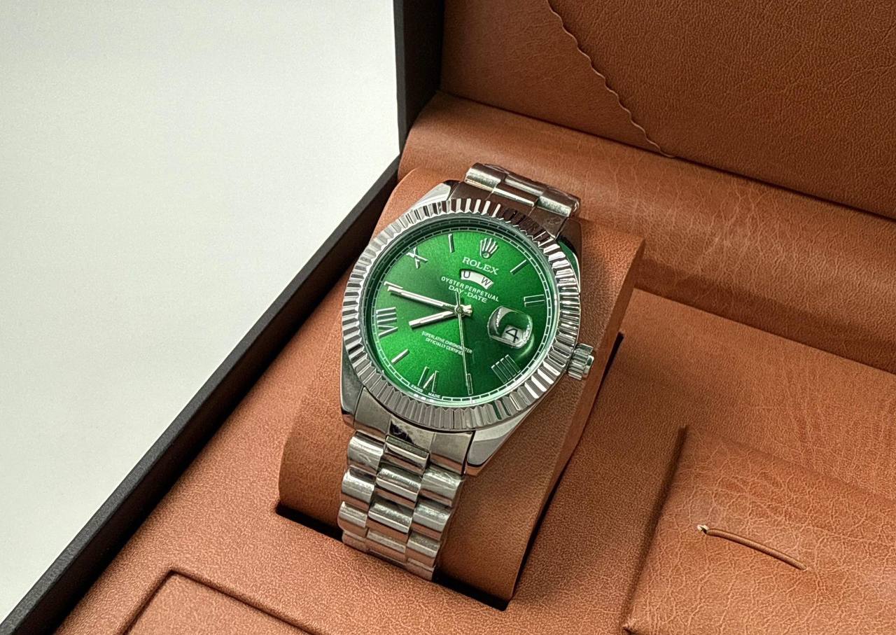 Omega - Rolex - Bvlagri
70 dhs🪙💕

Zain37
♥️♥️♥️