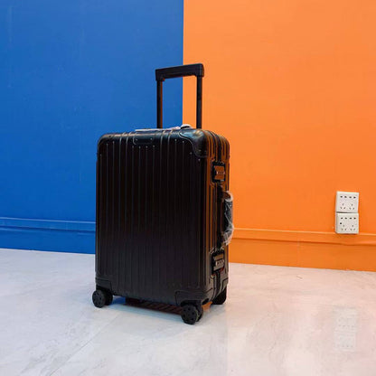 Dior Rimowa
Master💓💓
10kg。650 dhs✅✅
20kg。800 dhs✅✅
30kg。950 dhs✅✅

Zain341
♥️♥️♥️