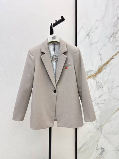 *New collections*                                                
LOEWE

Super Master quality

Sizes: S M L

500 dhs🇦🇪🇦🇪

Zain308
♥️♥️♥️