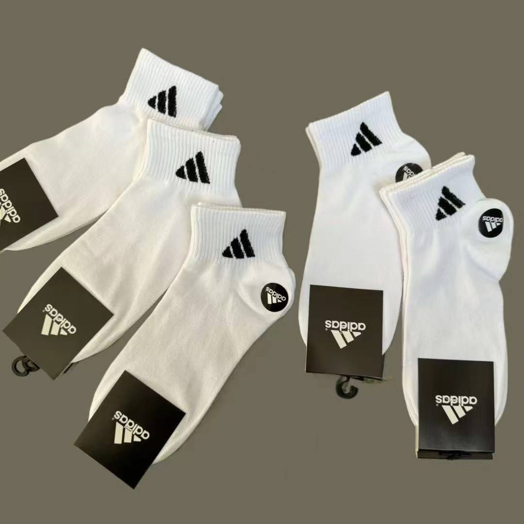 M socks 🧦 
10 pairs 
35 dhs🇦🇪🇦🇪

Zain138
♥️♥️♥️