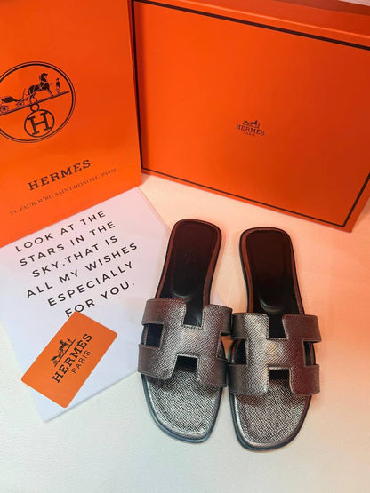 Hermes 
Size 36-41
75 dhs✅

Zain236
♥️♥️♥️