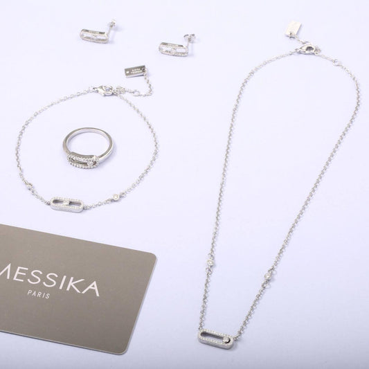 Messika SET 🔥*
Necklace ❣️
Earring 🍁
Bracelet 🦋
Ring 💍 size available 👇
6,7,8,9
Master quality 💯
With normal boxes 📦 
140 dhs🪙🌨️
With master box 🗃️ 
180 dhs🪙🌨️

Zain216
♥️♥️♥️