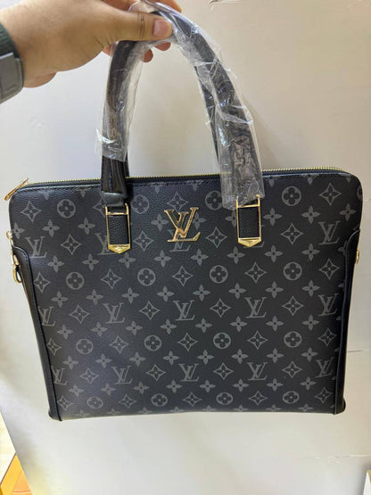 Laptop Bags
105 dhs✅
Good  quality

Zain74
♥️♥️♥️
