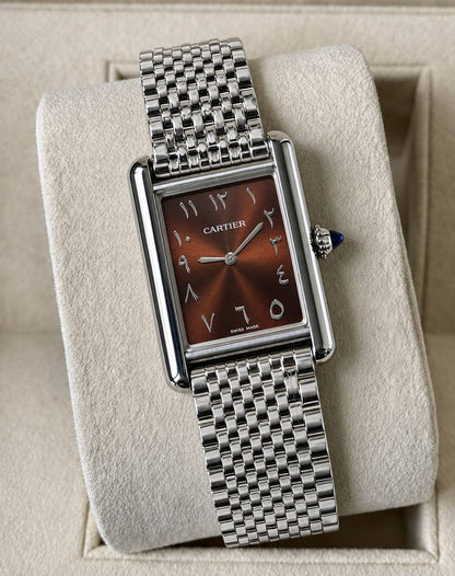 Cartier 

watch unsix (
size36mm) 

good quality 
230 dhs🇦🇪🇦🇪

Zain59
♥️♥️♥️