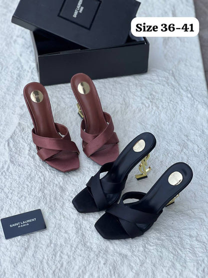 YSL
SIZE 36-41
120 dhs✅

Zain21
♥️♥️♥️