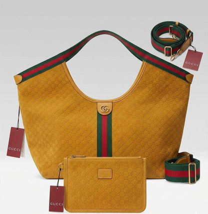 GUCCI  GIGLIO  TOTE BAG
COPY ONE 
GOOD QUALITY 
180 dhs🇦🇪🇦🇪

Zain28
♥️♥️♥️