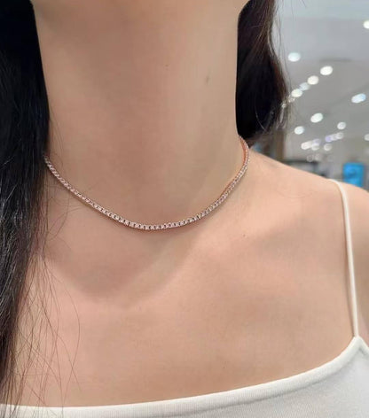 APM SET 🐦‍🔥*
Necklace ✨
Earring 🪷
Ring 💍 size available 👇
6,7,8,9
Bracelet 🍁
Master quality 💯
With normal boxes 📦 
370 dhs🪙💚
With master box 🗃️ 
380 dhs🪙💚

Zain216
♥️♥️♥️