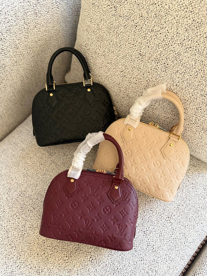 LV

For Price 👇 WhatsApp✅
0568585901 
0507557372
0552275751 Owner Zain 👌

Zain246
♥️♥️♥️