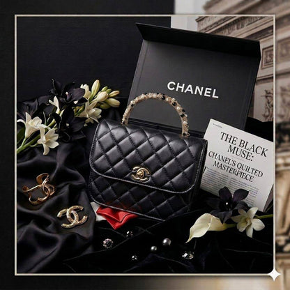 CHANEL
Size: 18 cm
With BOX
COPY  1️⃣
115 dhs🇦🇪🇦🇪🇦🇪

Zain239
♥️♥️♥️
