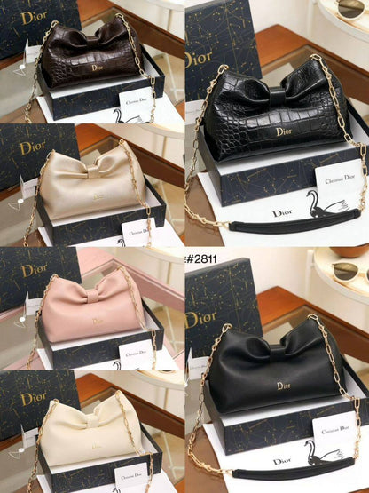 Dior
100 dhs✅
Good-quality 

with box🎁🎁🎁

Zain35
♥️♥️♥️