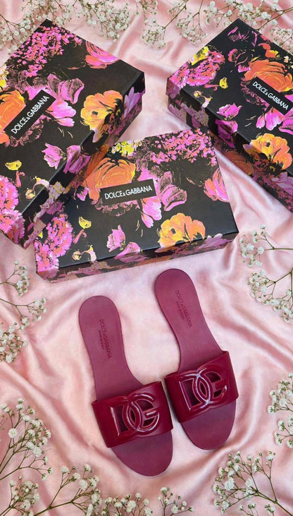 DG ladies 

36 to 41
85 dhs🇦🇪🇦🇪

Zain236
♥️♥️♥️