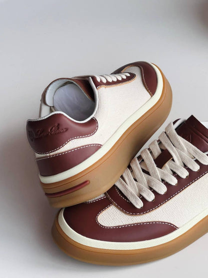 LORO PIANA🐎 LV
Size 36_41
Super high quality* 
450 dhs✅

Zain176
♥️♥️♥️