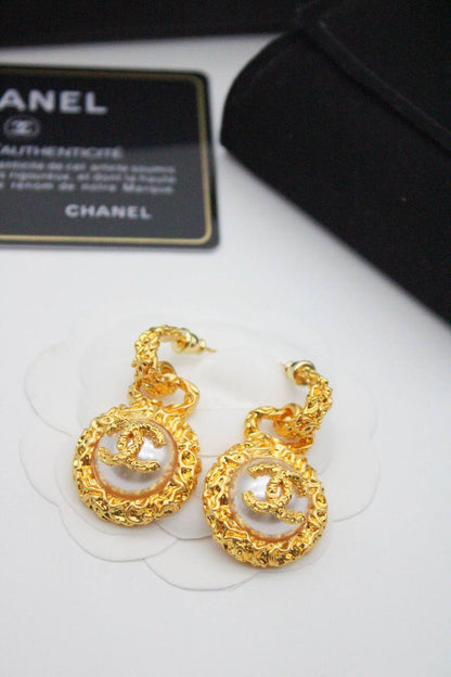 Master earrings

60 dhs 

Zain122
♥️♥️♥️