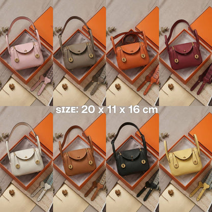 Hermes ʟɪɴᴅʏ ʙᴀɢ
sɪɢɴᴀᴛᴜʀᴇ ʜᴀɴᴅʟᴇs ᴀɴᴅ
ᴄᴏɴᴛʀᴀsᴛɪɴɢ  sʜᴏᴜʟᴅᴇʀ sᴛʀᴀᴘ
sᴏғᴛ ᴛᴏɢᴏ ʟᴇᴀᴛʜᴇʀ
ɢʀᴀɪɴᴇᴅ ᴛᴇxᴛᴜʀᴇ ᴍᴀᴛᴇʀɪᴀʟ
ɢᴏʟᴅ ʜᴀʀᴅᴡᴀʀᴇ
sɪᴢᴇ : 20 cm
ᴡɪᴛʜ BOX
🎁🎁🎁

120 dhs✅

Zain31
♥️♥️♥️