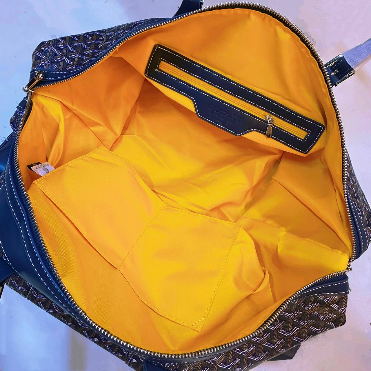 GOYARD TRAVELLING BAG 
COPY ONE 
190 dhs🇦🇪🇦🇪

Zain195
♥️♥️♥️