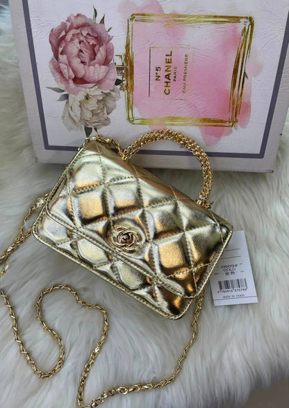 Chanel
⚡19cm
105 dhs💓

Zain118
♥️♥️♥️