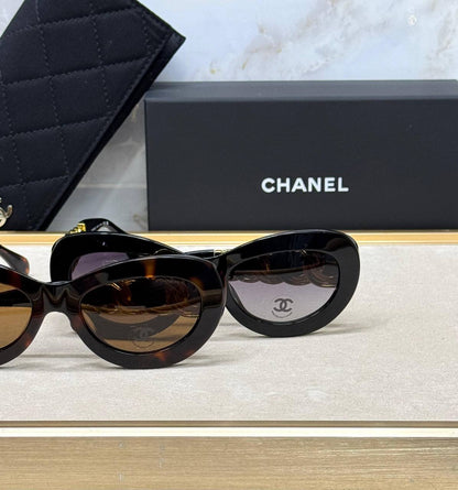 ✅CHANEL✅
Super Master Quality♨️
❇️New available 👌🏻❇️💯
For Price 👇 WTSP Text Zain 0568585901

Zain166
♥️♥️♥️