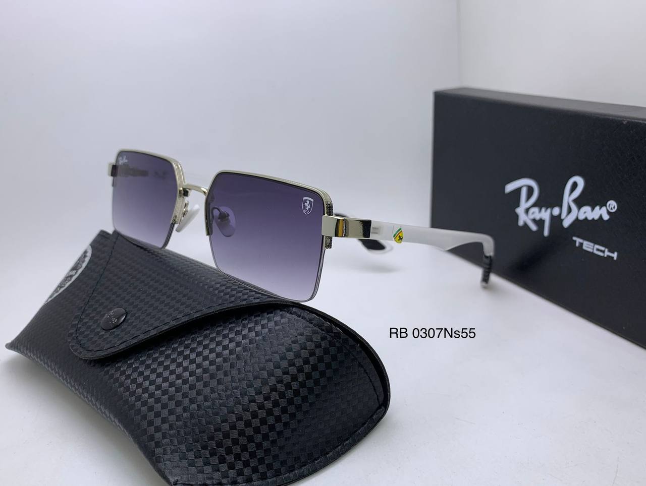 Sunglasses
65 dhs💓

Zain126
♥️♥️♥️