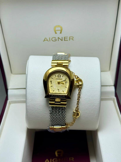 Aigner Ladies

80 dhs🇦🇪🇦🇪

Zain29
♥️♥️♥️
