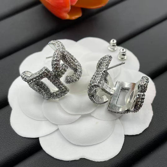 D&G Earrings ☘️
Master quality 

60 dhs🪙💕
normal box
🎁🎁🎁

Zain48
♥️♥️♥️