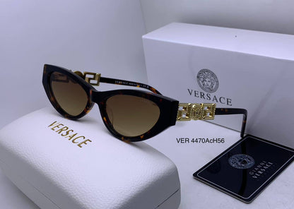 Master quality 
sunglasses 
180 dhs❣️

Zain126
♥️♥️♥️