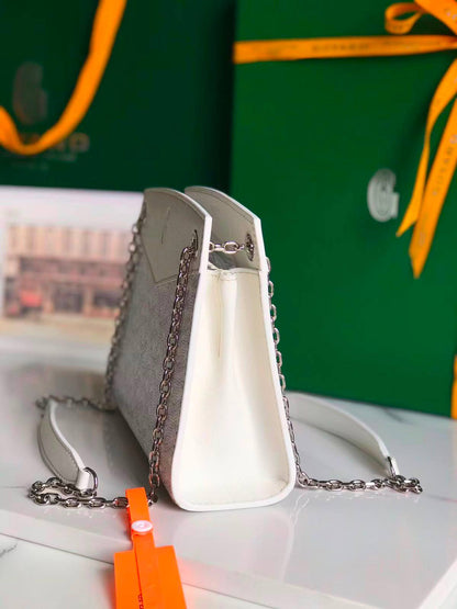 Goyard Goyardine Mini Rouette Structure✅*
*Size 20 cm*
For Price 👇 WhatsApp✅
0568585901 
0507557372
0552275751 Owner Zain 👌

Zain274
♥️♥️♥️