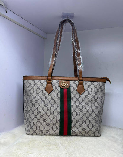 Gucci

80 dhs🇦🇪🇦🇪

Zain136
♥️♥️♥️