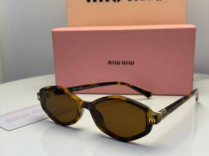 Miu Miu - Fendi - LV
65 dhs✅

Zain182
♥️♥️♥️