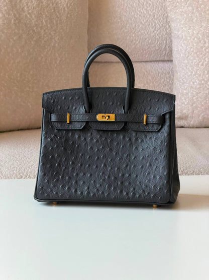 Hermes birkin 

25cm💕

master quality😍
with box❤️

670 dhs🇦🇪

Zain52
♥️♥️♥️