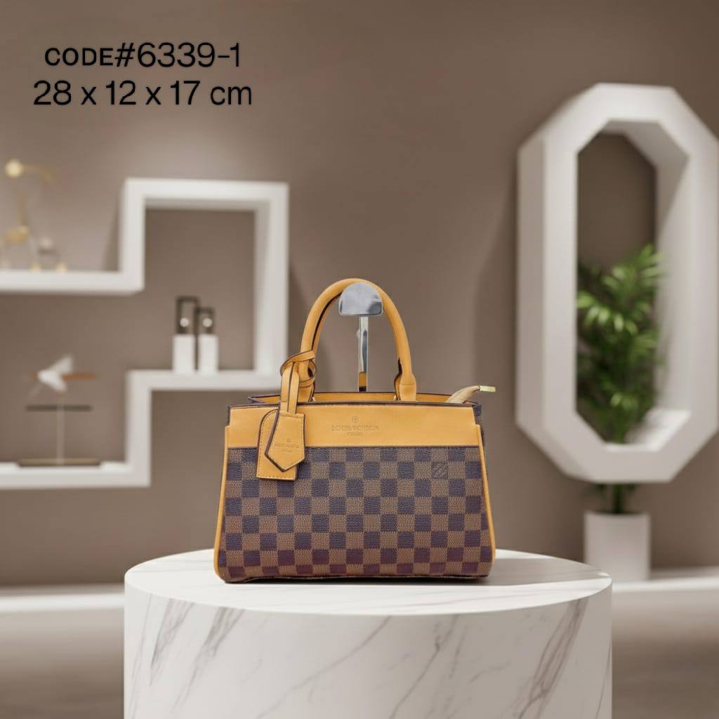 LV
ᴘᴀʟᴀɪs ᴛᴏᴘ ʜᴀɴᴅʙᴀɢ
ᴍᴏɴᴏɢʀᴀᴍ ʟᴇᴀᴛʜᴇʀ
ᴡɪᴛʜ ʟᴏɴɢ ʙᴇʟᴛ sᴛʀᴀᴘ
sɪᴢᴇ: 28 cm

70 dhs❣️

Zain31
♥️♥️♥️