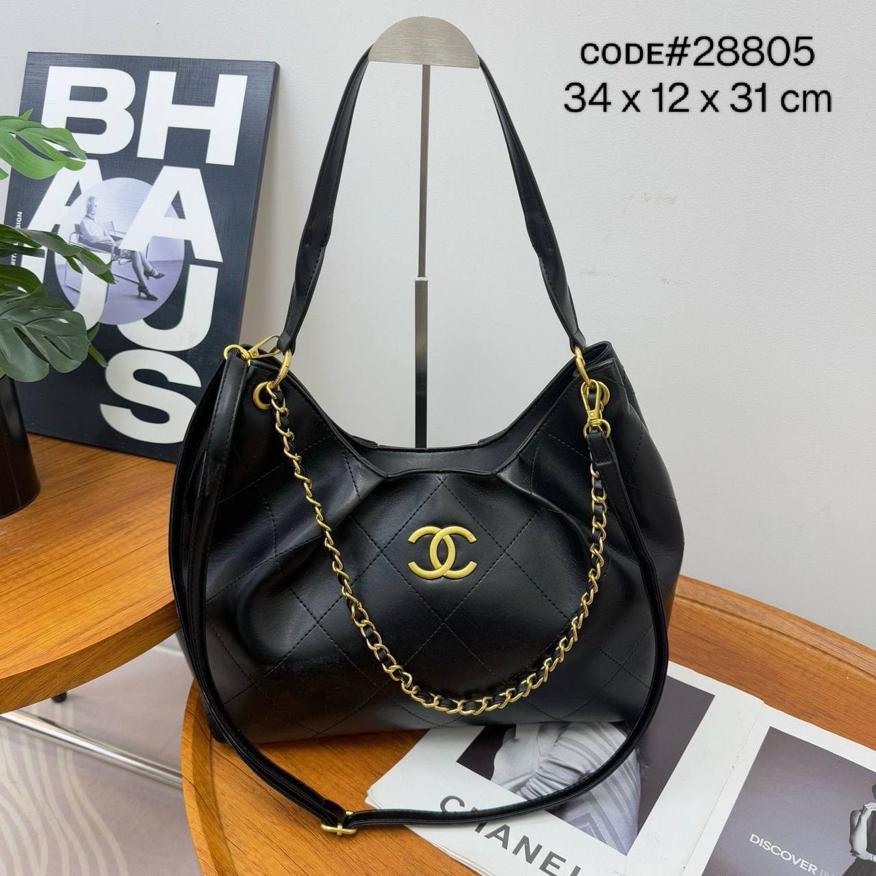 CHANEL ʜᴏʙᴏ ʙᴀɢ
ʟᴀᴍʙsᴋɪɴ ʟᴇᴀᴛʜᴇʀ ᴍᴀᴛᴇʀɪᴀʟ
ᴡɪᴛʜ ᴄʜᴀɪɴ ʙᴇʟᴛ sᴛʀᴀᴘ
ᴀɴᴅ ʟᴏɴɢ ʙᴇʟᴛ sᴛʀᴀᴘ
ɢᴏʟᴅ ʜᴀʀᴅᴡᴀʀᴇ
sɪᴢᴇ 34 ᴄm

70 dhs✅

Zain31
♥️♥️♥️