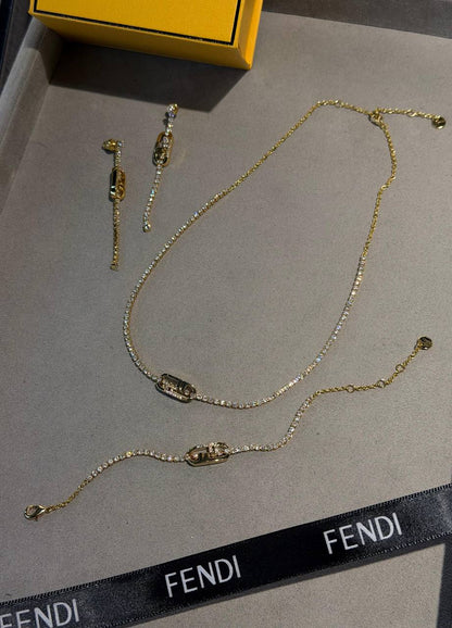* *New Collection* 💛✨💎💎
    *  Fendi O'Lock Necklace Earings with Braclet
* Full Set
↗️ *Super Master Quality ®️*
For Price 👇 WTSP Text Zain 0568585901

Zain106
♥️♥️♥️