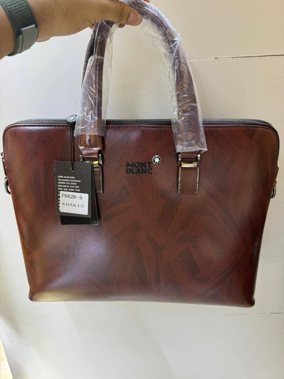 Laptop Bags
105 dhs✅
Good  quality

Zain74
♥️♥️♥️