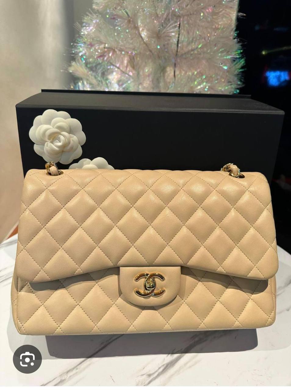 CHANEL 
GOOD quality 
120 dhs✅
SIZE 30cm

Zain200
♥️♥️♥️
