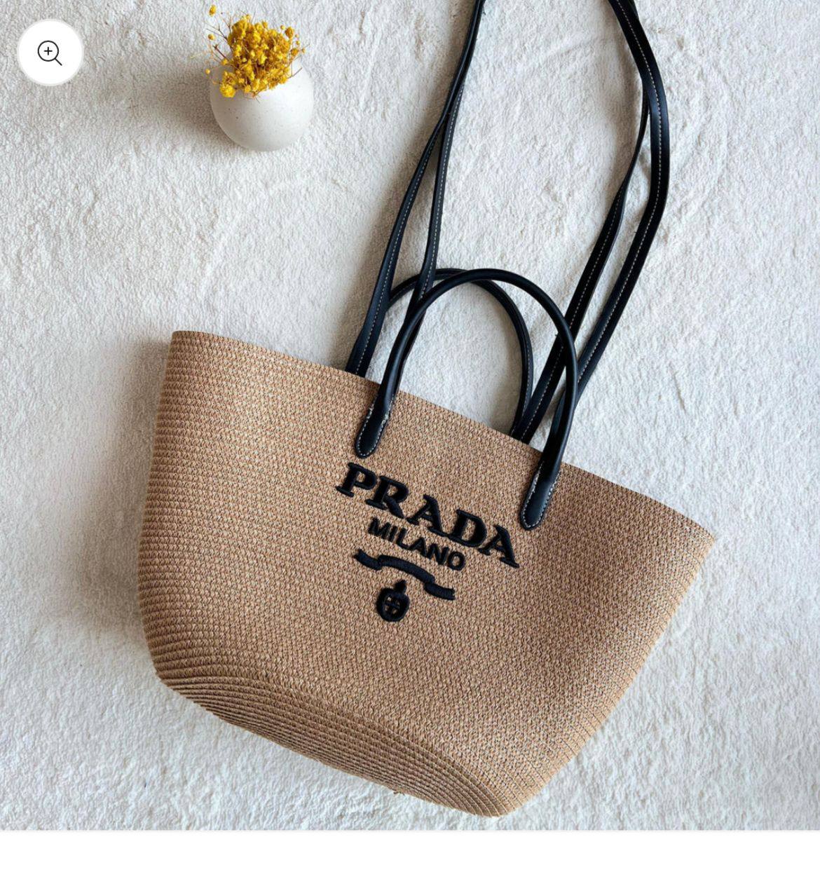 AVAILABLE 
Prada
105 dhs🇦🇪🇦🇪

HIGH QUALITY

Zain169
♥️♥️♥️