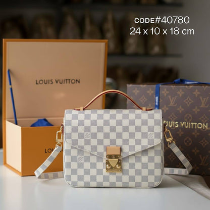 LV
ᴘᴏᴜᴄʜᴇᴛᴛᴇ ᴍᴇᴛɪs
ʜᴀɴᴅʙᴀɢ ɪɴ ᴍᴏɴᴏɢʀᴀᴍ
ɢᴏʟᴅ ʜᴀʀᴅᴡᴀʀᴇ
sɪᴅᴇ : 25 cm
ᴡɪᴛʜ BOX

115 dhs✅

Zain31
♥️♥️♥️