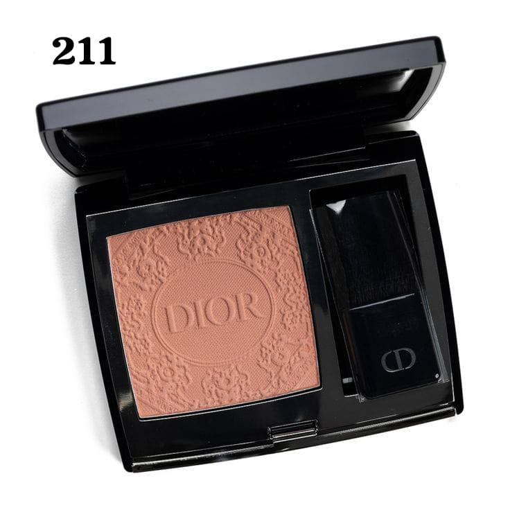 Dior Master
45 dhs✅

Zain36
♥️♥️♥️