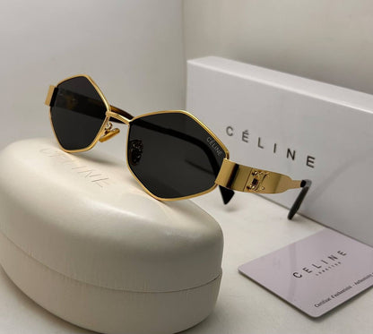 Ladies sunglasses 
Celine

70 dhs🇦🇪🇦🇪

Zain126
♥️♥️♥️